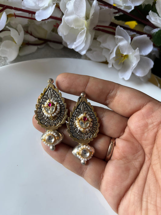 Kundan Fusion Dual Tone Earrings