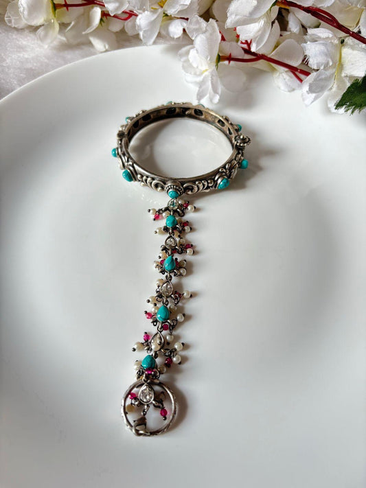 Antique Silver Haathphool with Turquoise & Pearls