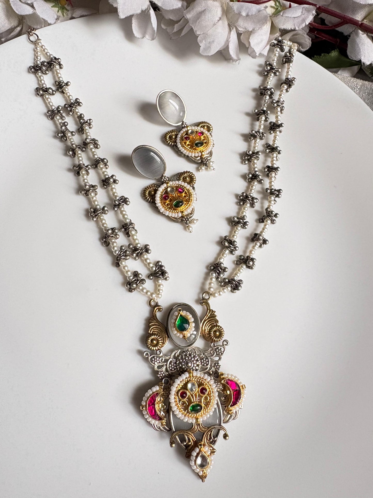 Rajwada Glow Kundan Fusion Necklace