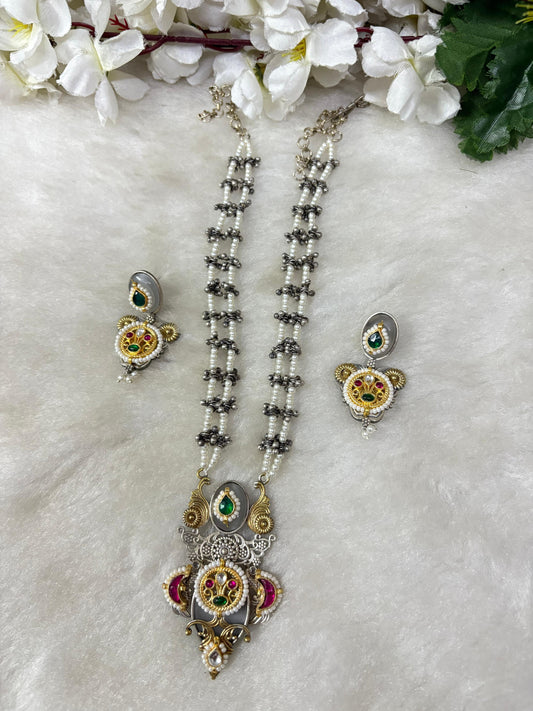 Heritage Pearl Layered Necklace Set🦋🦋