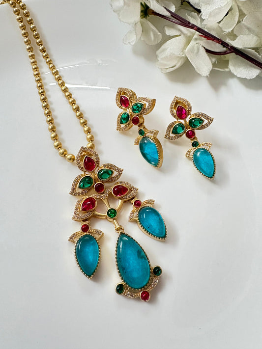 Royal Bloom Kundan Fusion Necklace