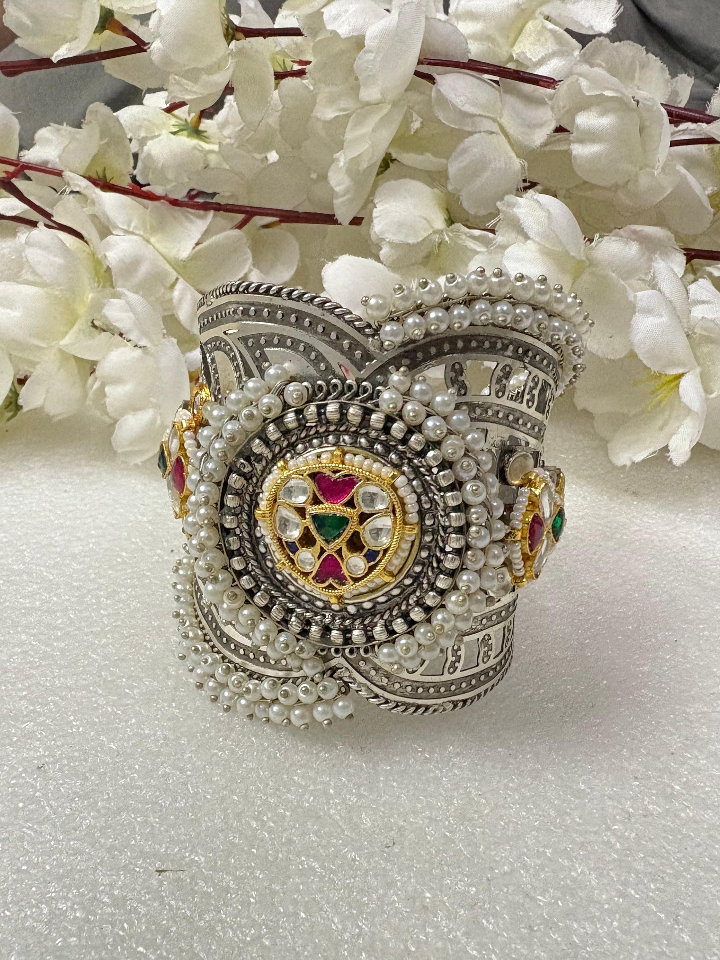 Royal Heritage Oxidised handcuffs