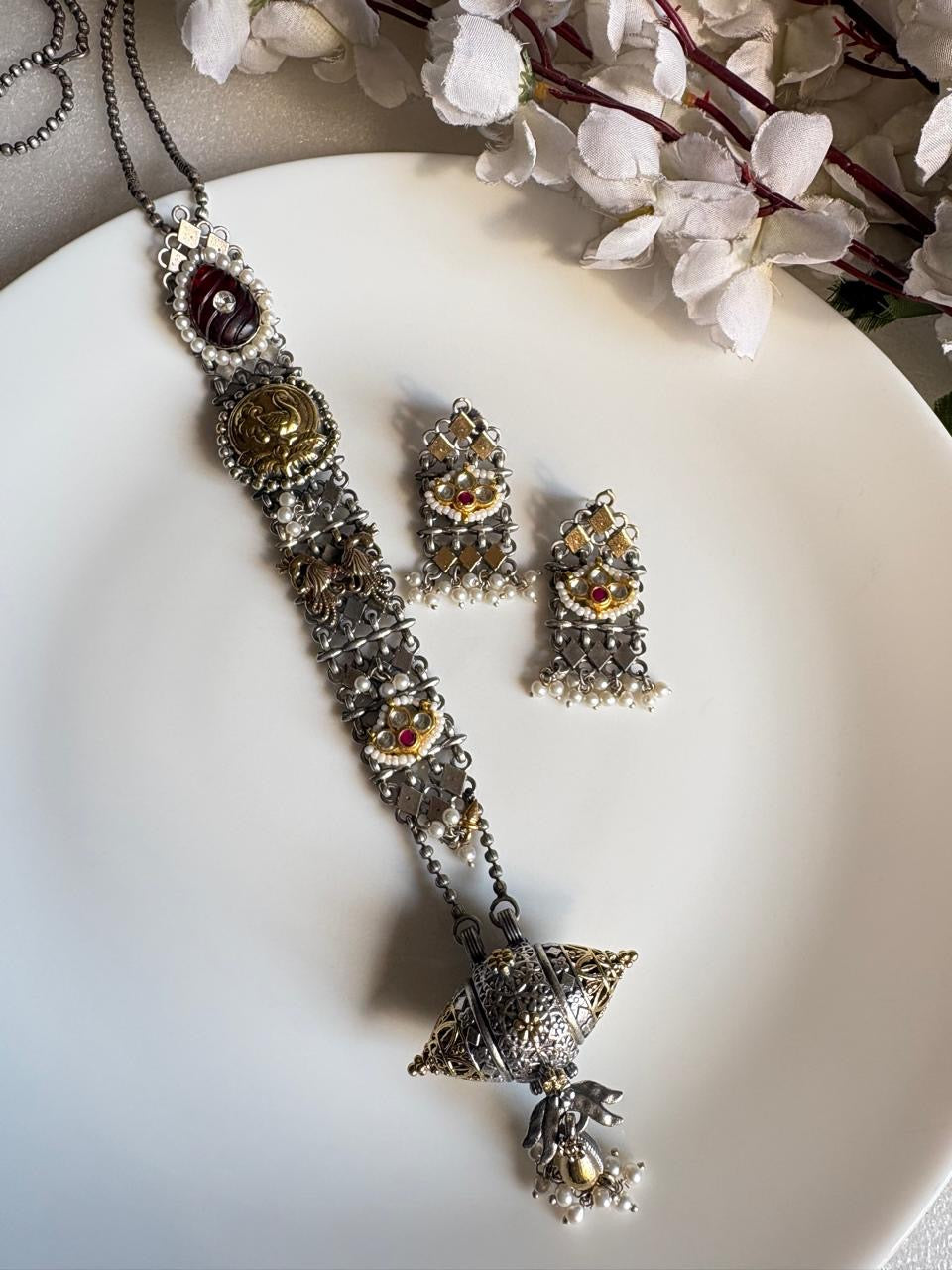 Traditional Rajwada Long Pendant Set