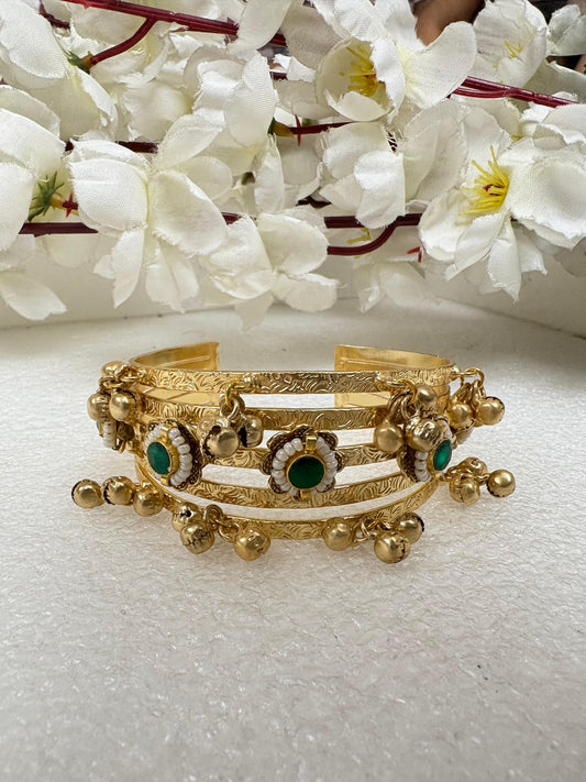 Antique Gold-Plated with Ghungroo bangles