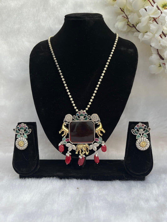Royal Heritage Necklace with Earrings