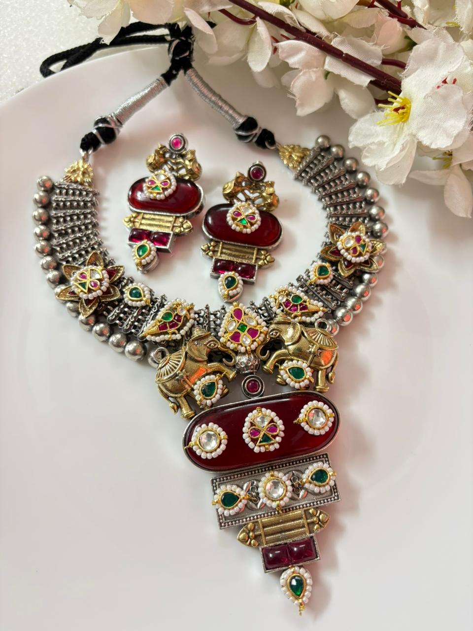 Royal Oxidized Kundan Choker Set