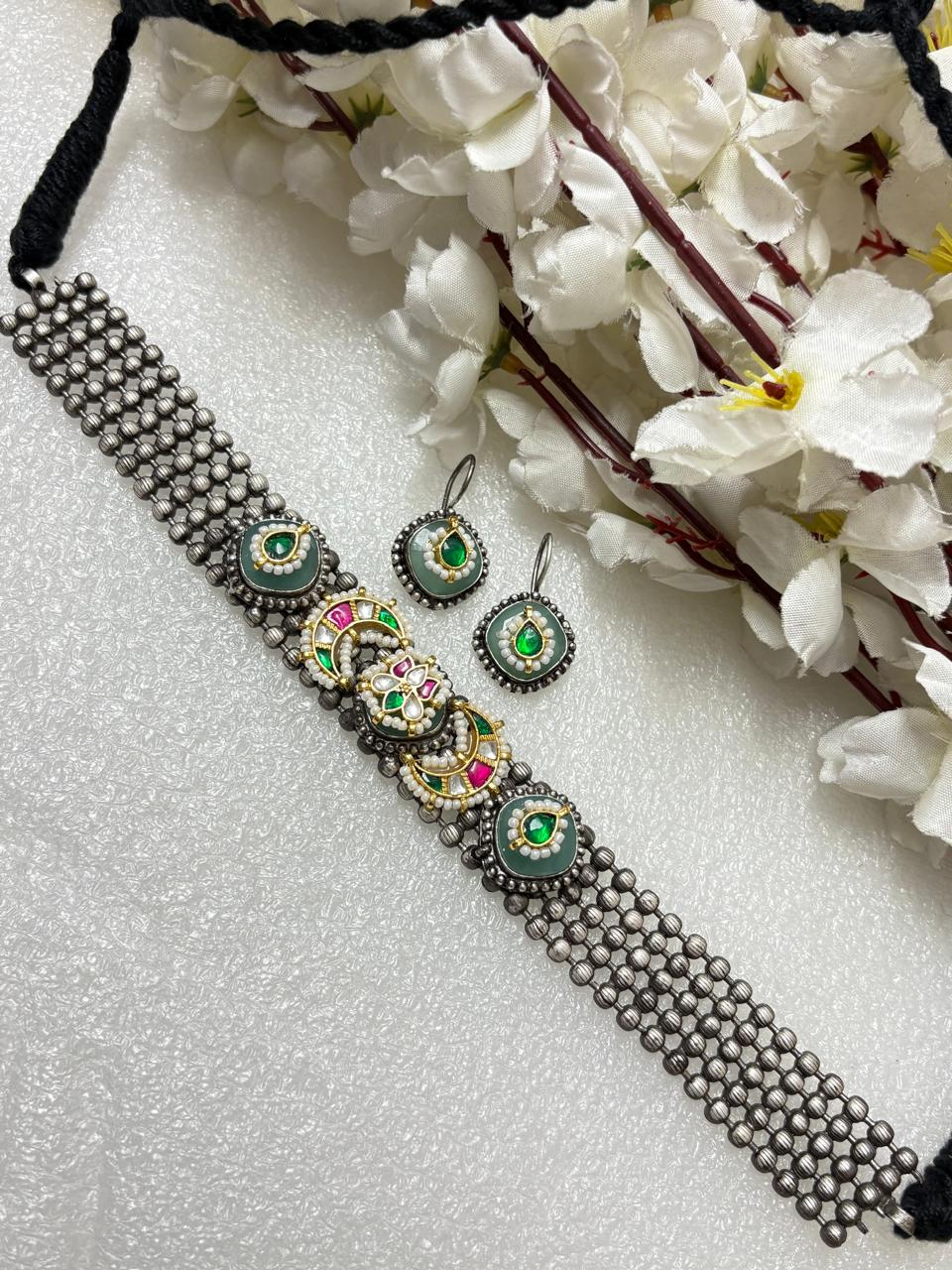 Traditional Kundan Necklace with Enamel Work