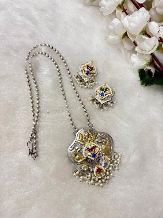 Shaadi Shringar: Premium Kundan Necklace