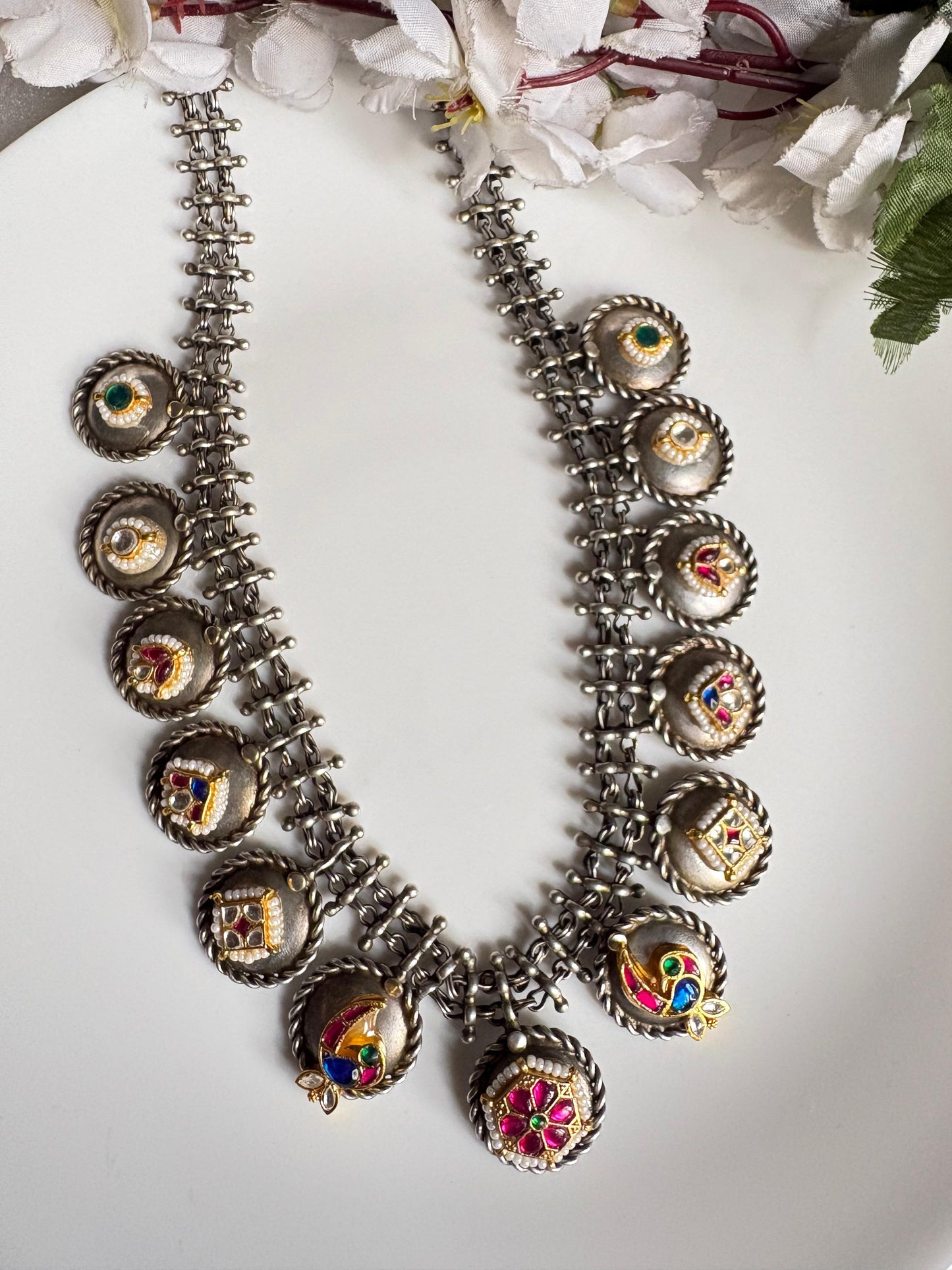 Royal Silver Antique Necklac