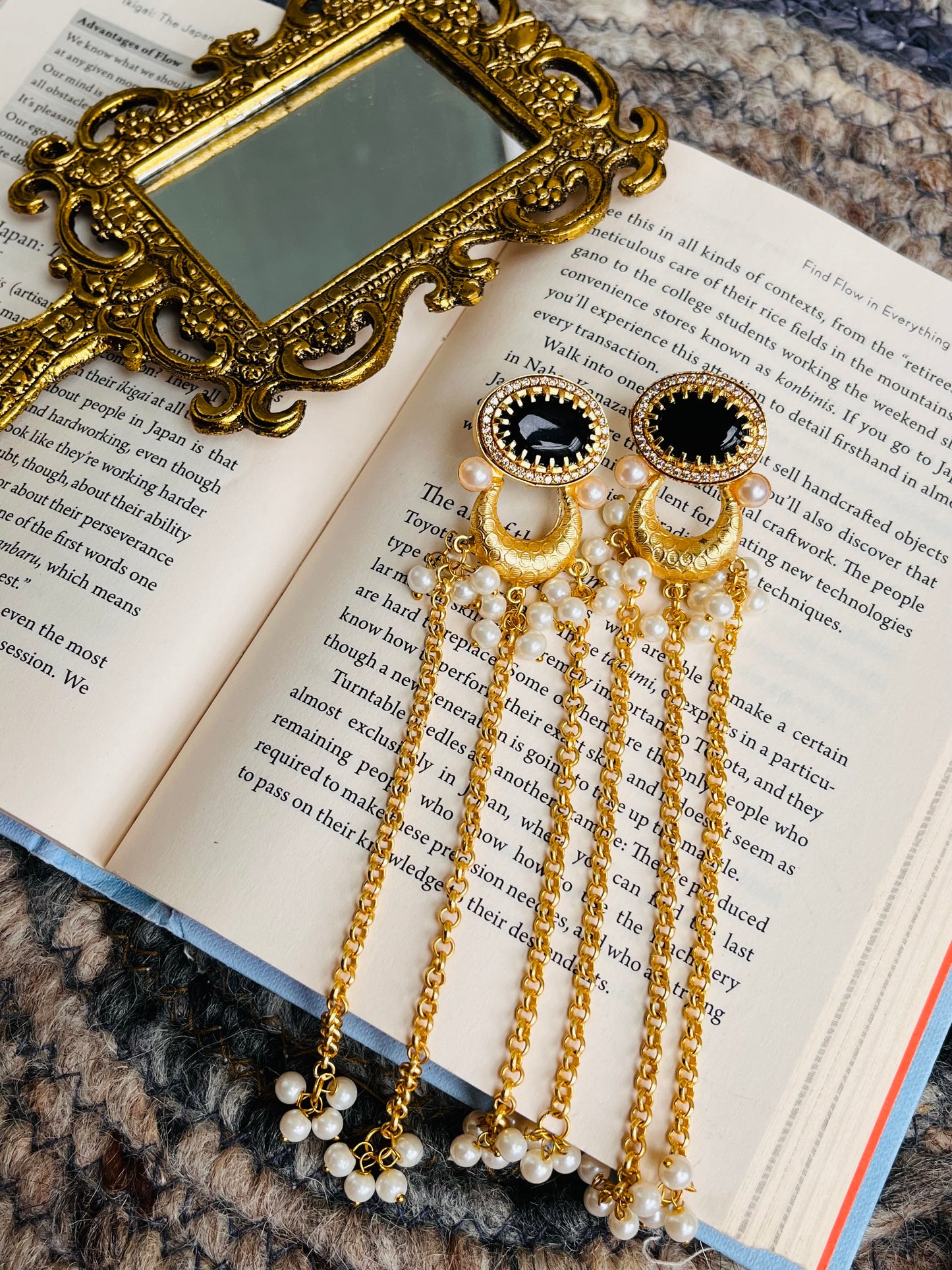 Kashmiri Earrings with pearl 🙈😅😍