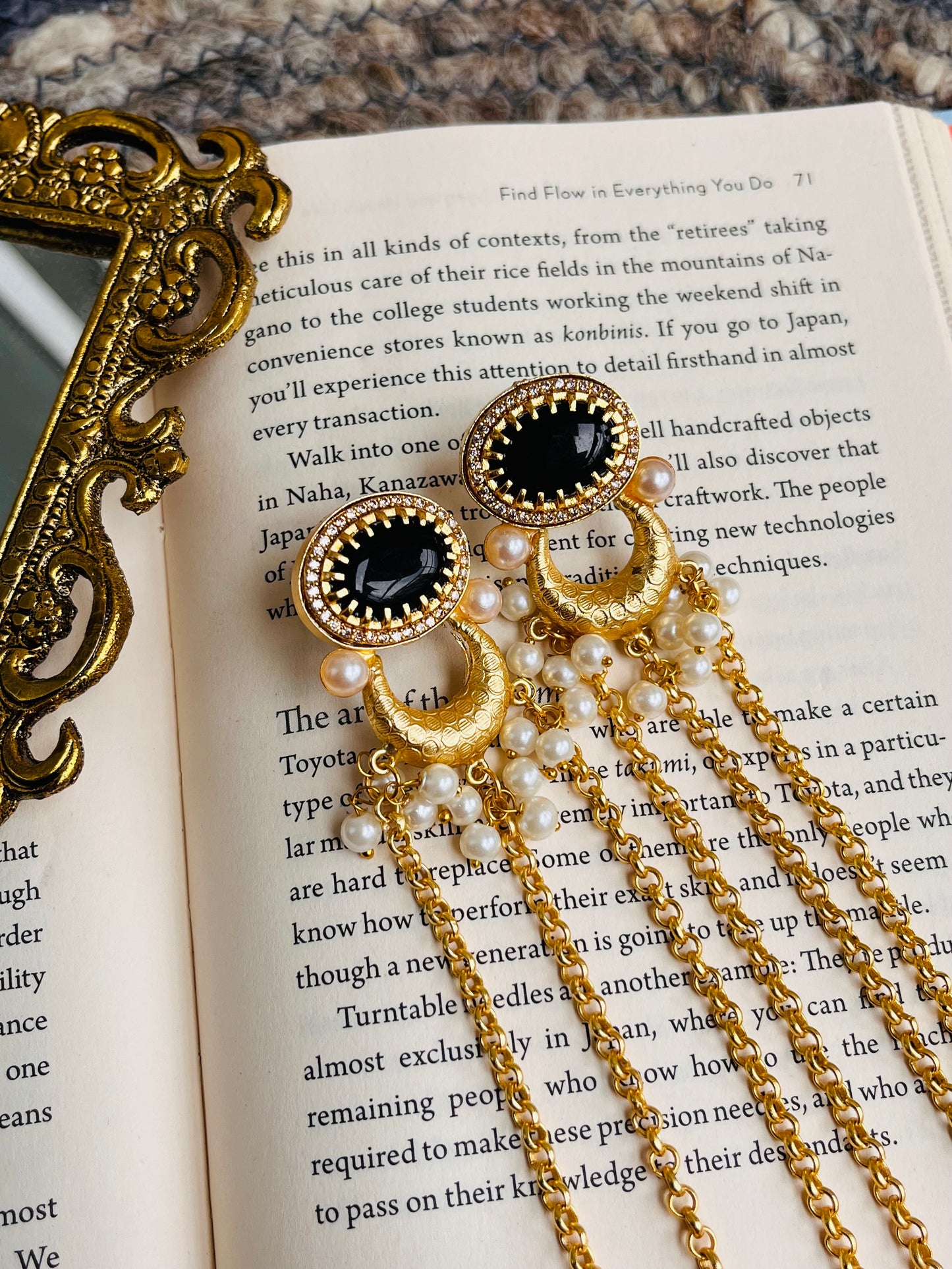 Kashmiri Earrings with pearl 🙈😅😍