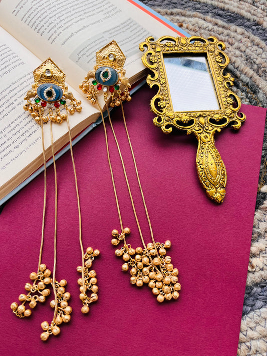 Antique Gold Dangler Earrings🦋🦋