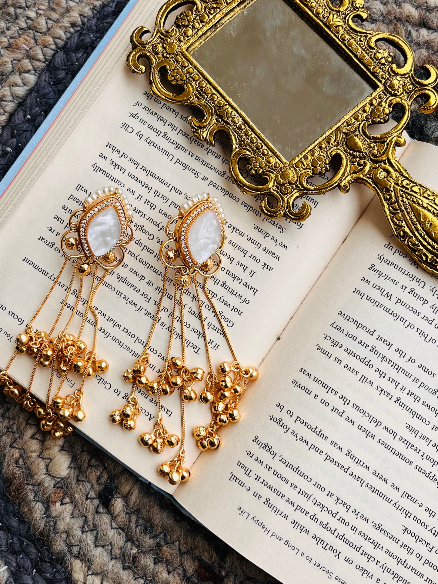 White Stone Gold-Plated Tassel Earrings🦋🦋🦋
