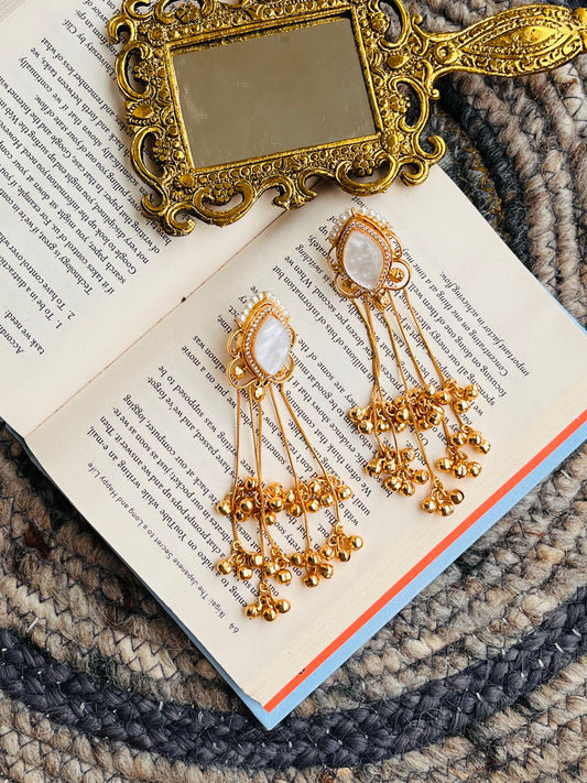 White Stone Gold-Plated Tassel Earrings🦋🦋🦋