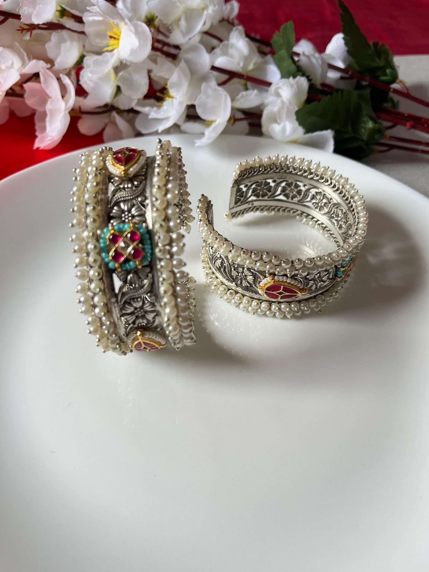 Regal Pearl-Embellished Kundan Bangles