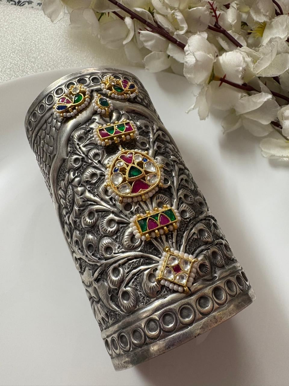 Heritage Blossom Oxidised Handcuff