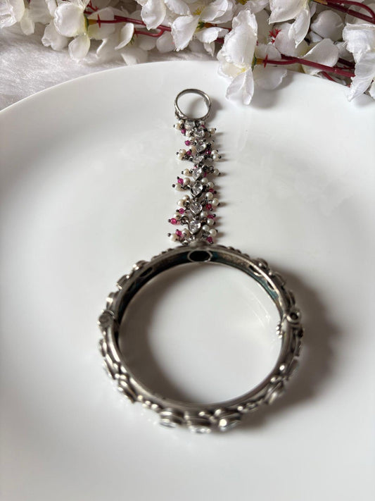 Antique Silver Haathphool with red & Pearl