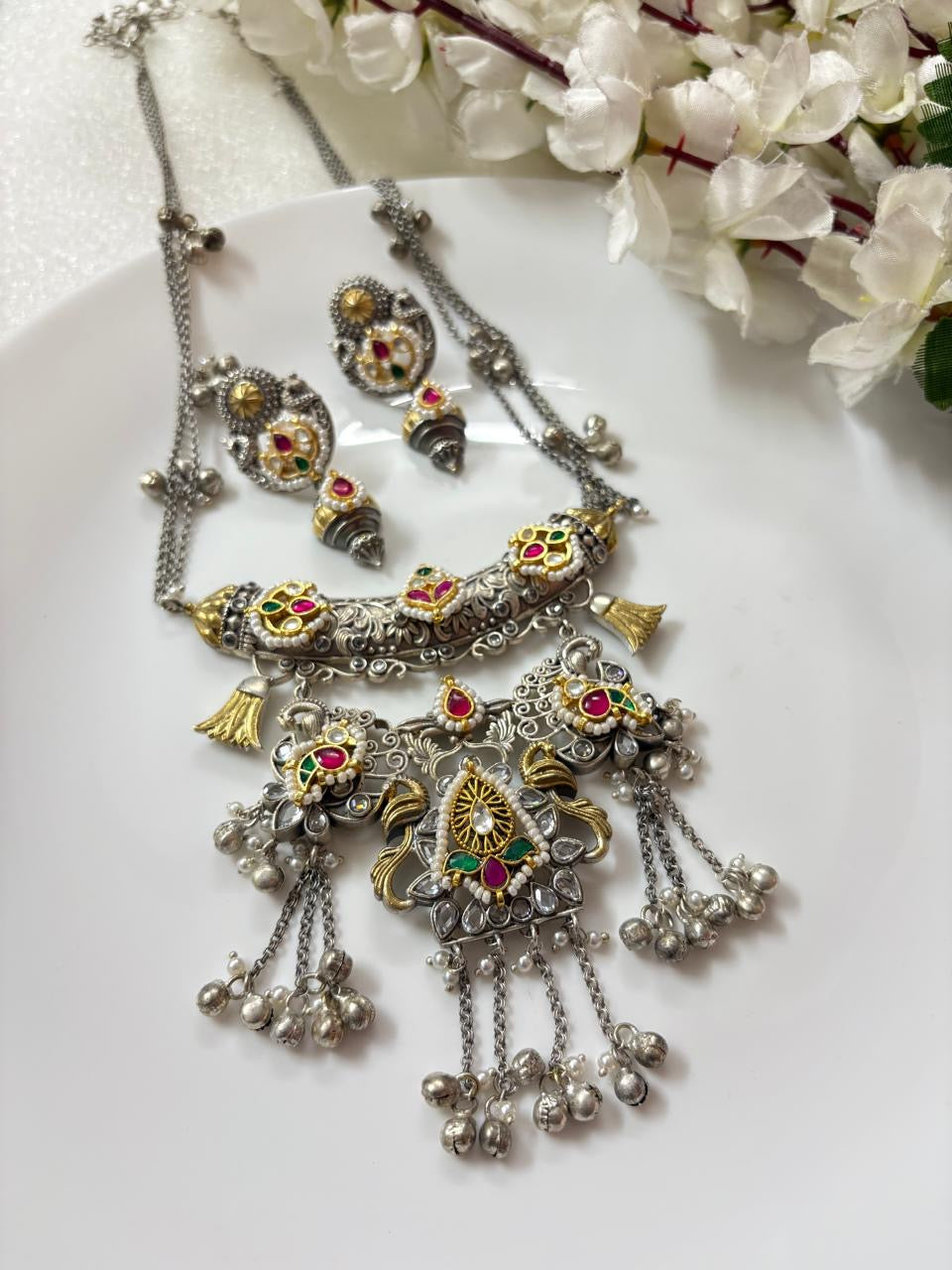 Dualtone Hasli Necklace with Kundan & Ghungroo Charm