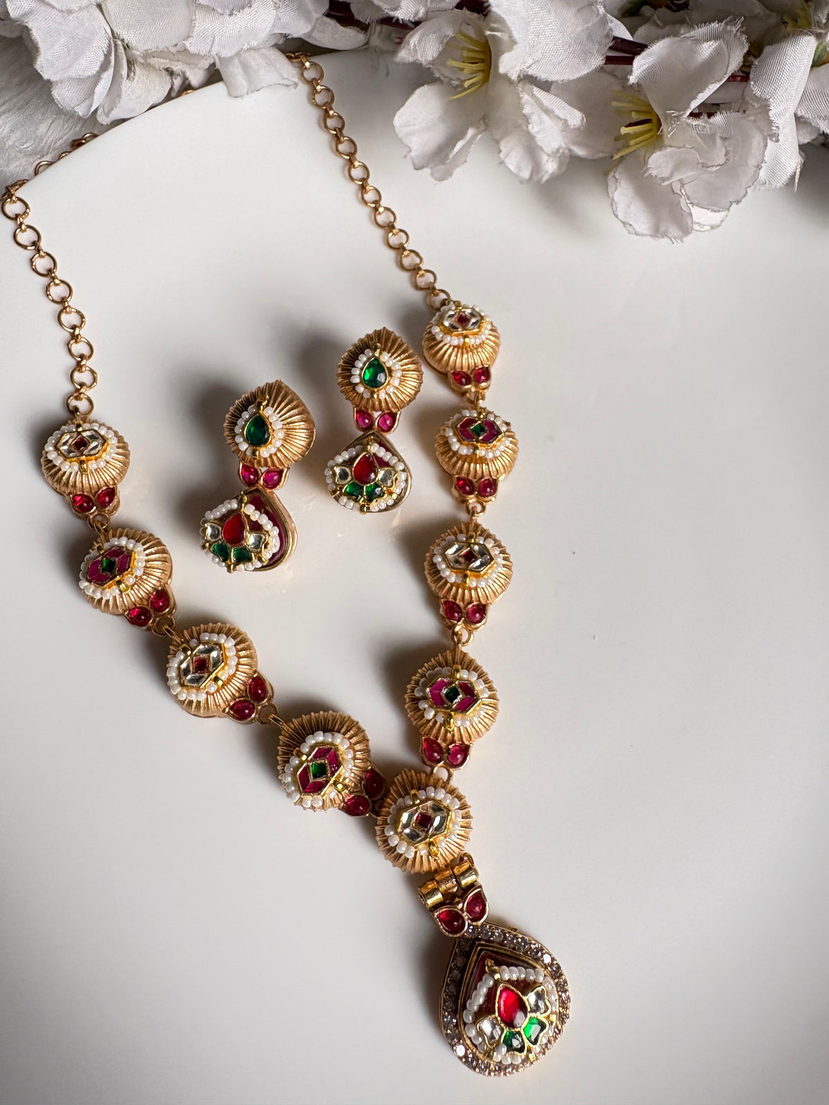 THE ROYAL PACHI KUNDAN EDIT