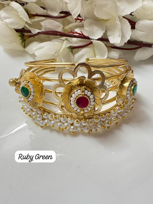 Ruby Green Pearl Statement Kada