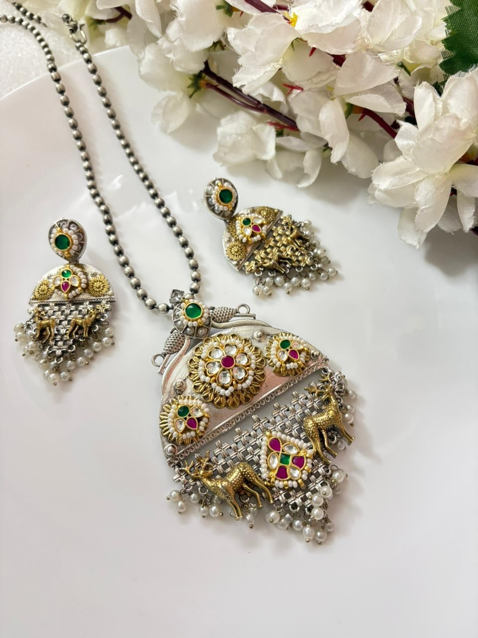 Statement Dual-Tone Necklace with Pearl Accents & Earrings