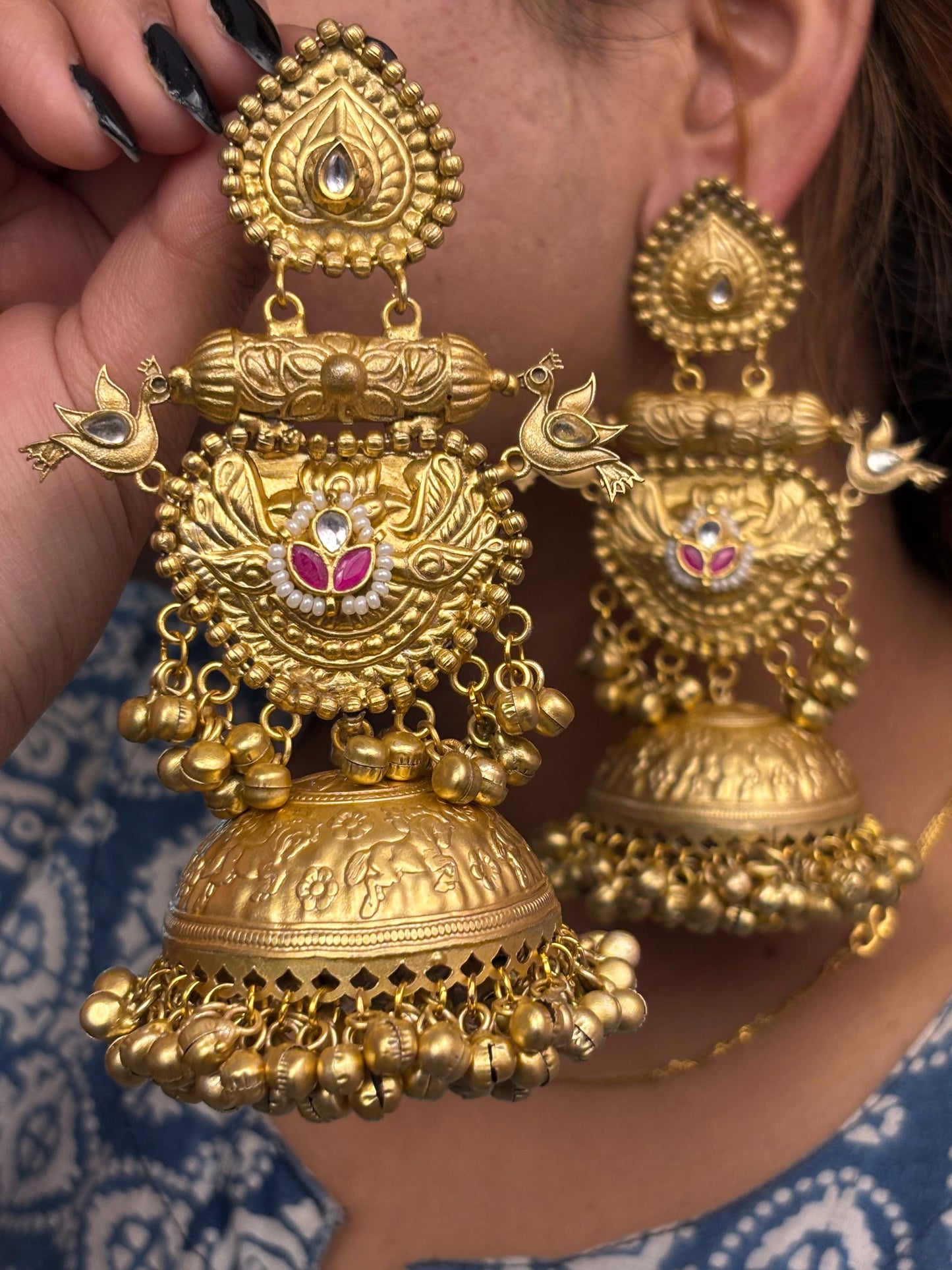 Kundan-Studded Jhumka