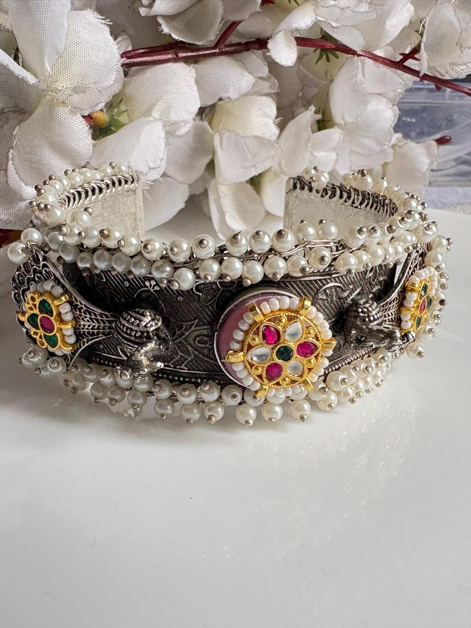 Regal Pearl-Embellished Kundan Bangles