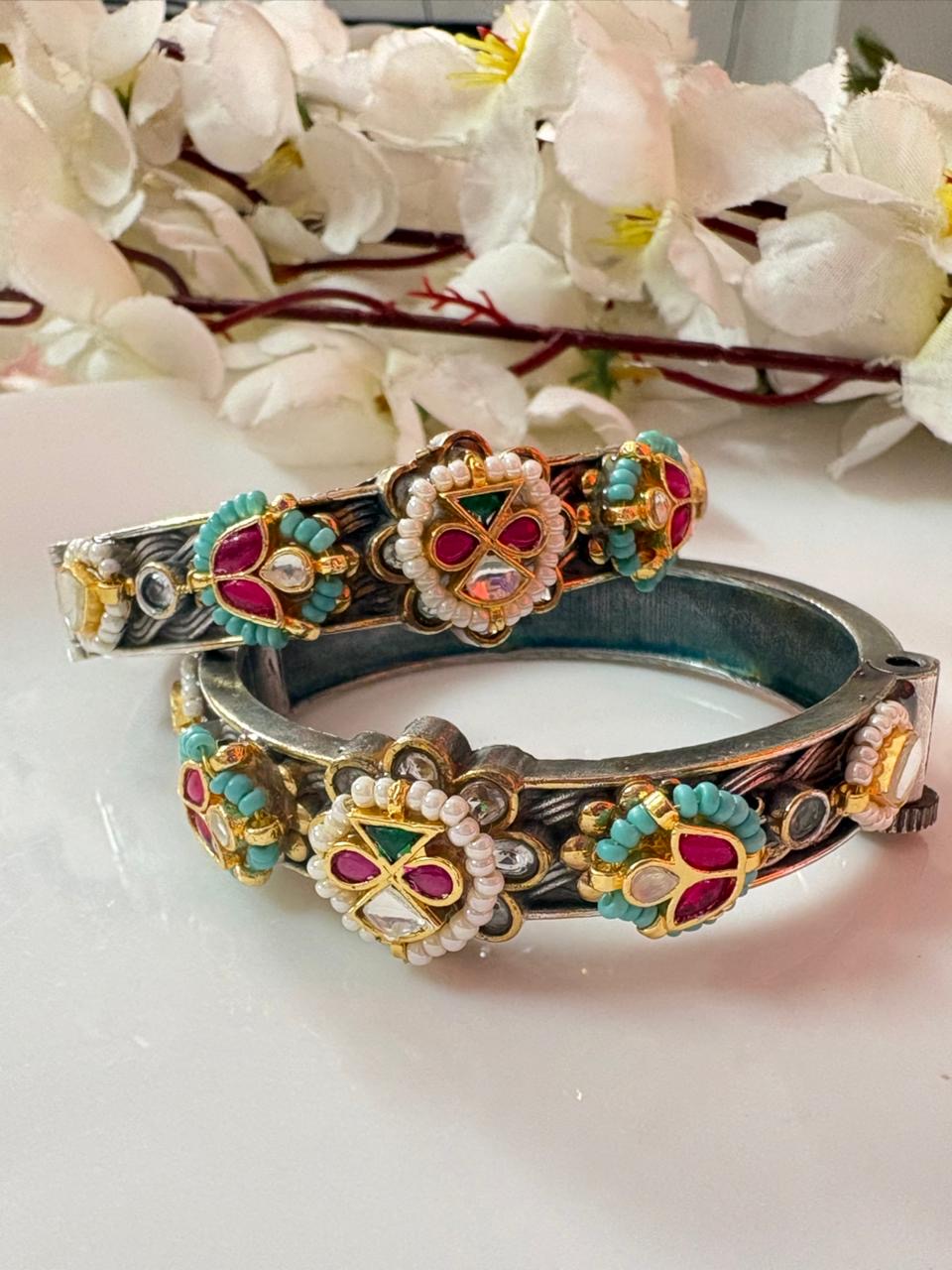 Royal Heritage Kundan Fusion Bangles