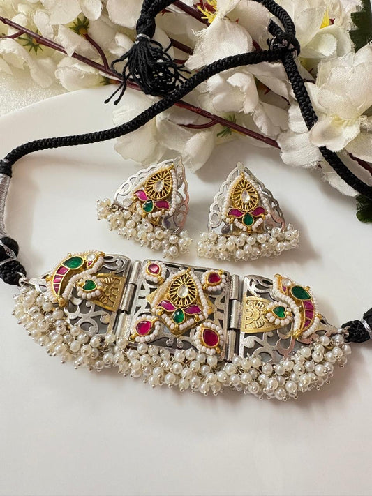 Vintage Pearl Kundan Choker