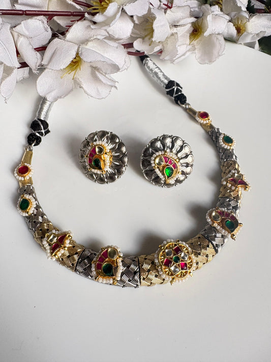 Noor-e-Emerald Kundan Necklace