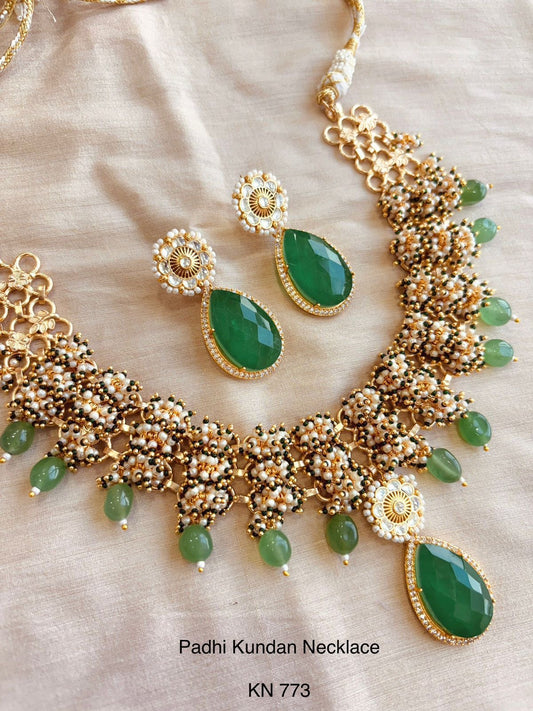 Noor-e-Emerald Kundan Necklace