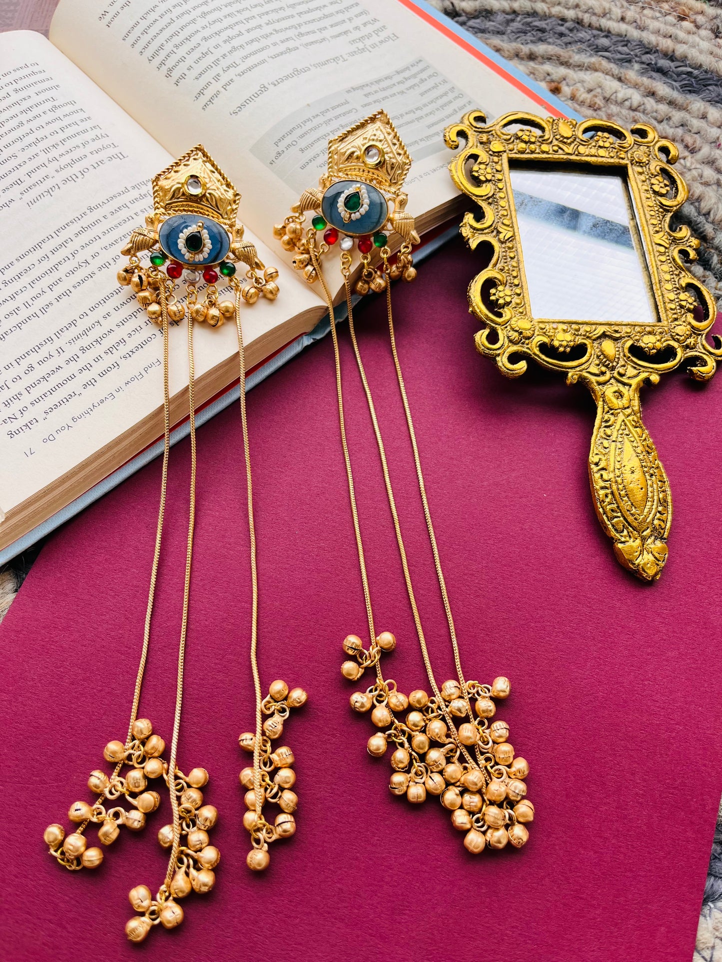 Antique Gold Dangler Earrings🦋🦋