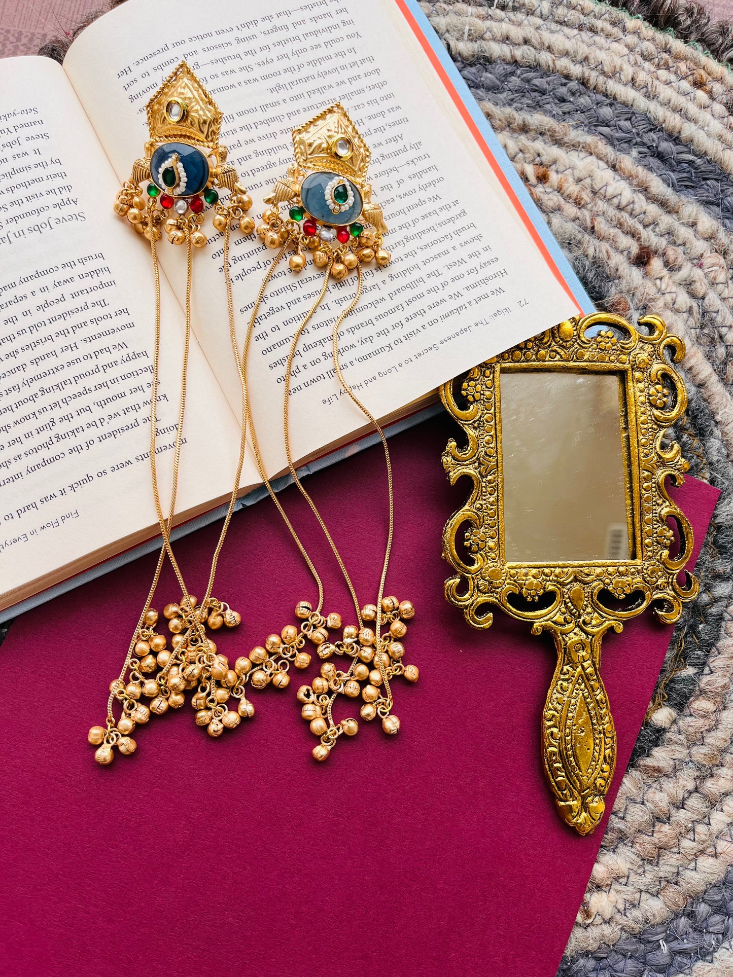 Antique Gold Dangler Earrings🦋🦋