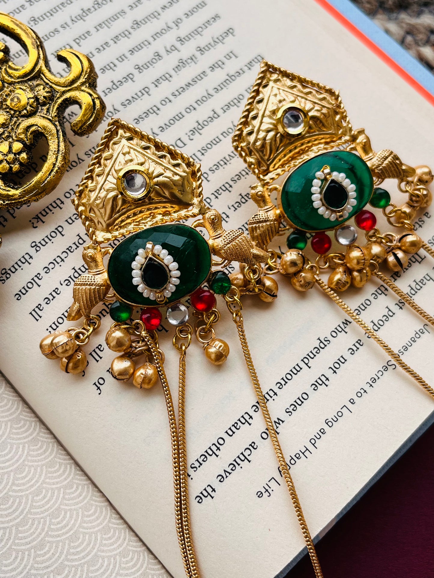 Antique Gold Dangler Earrings🦋🦋