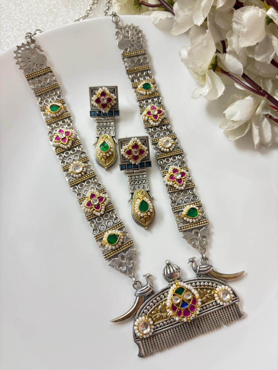 Noor-E-Kundan Fusion Necklace