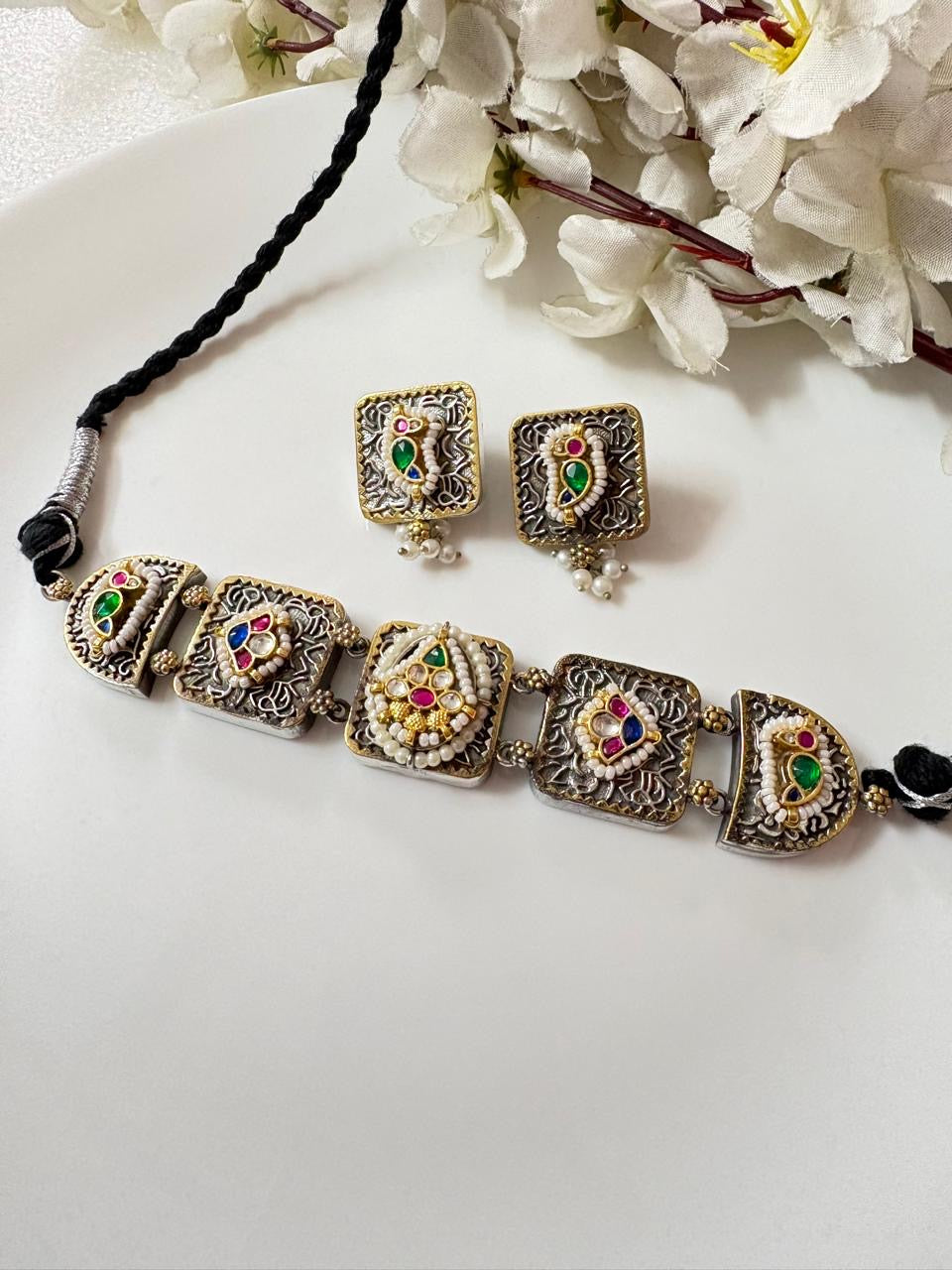 Antique Dual-Tone Temple Choker Set