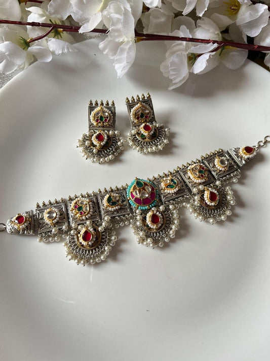 Heritage Kundan Statement Choker