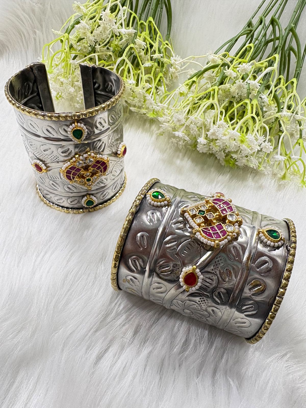 PREMIUM DUALTONE KUNDAN BANGLES