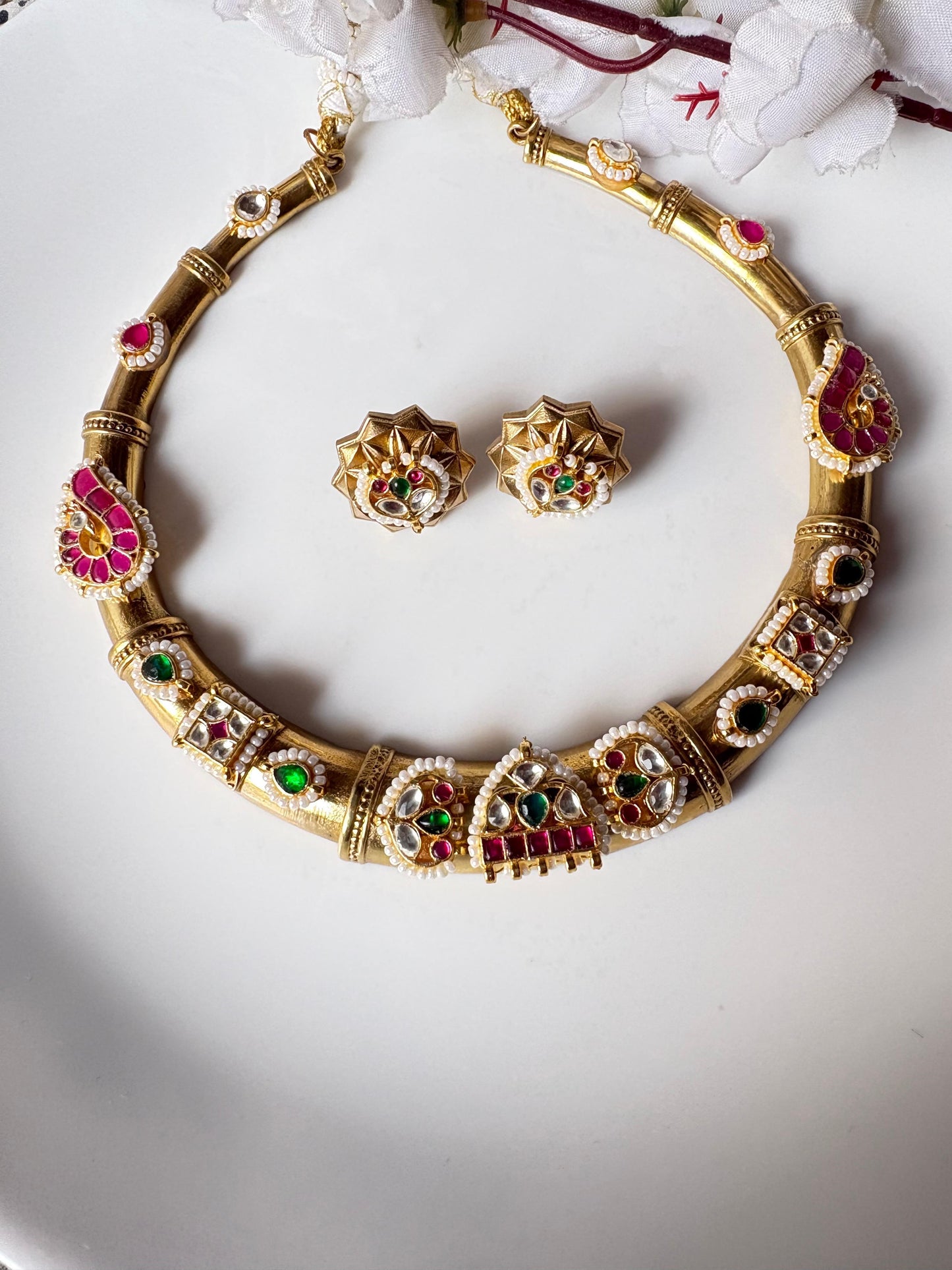 Royal Mughal-Style Necklace with Earrings