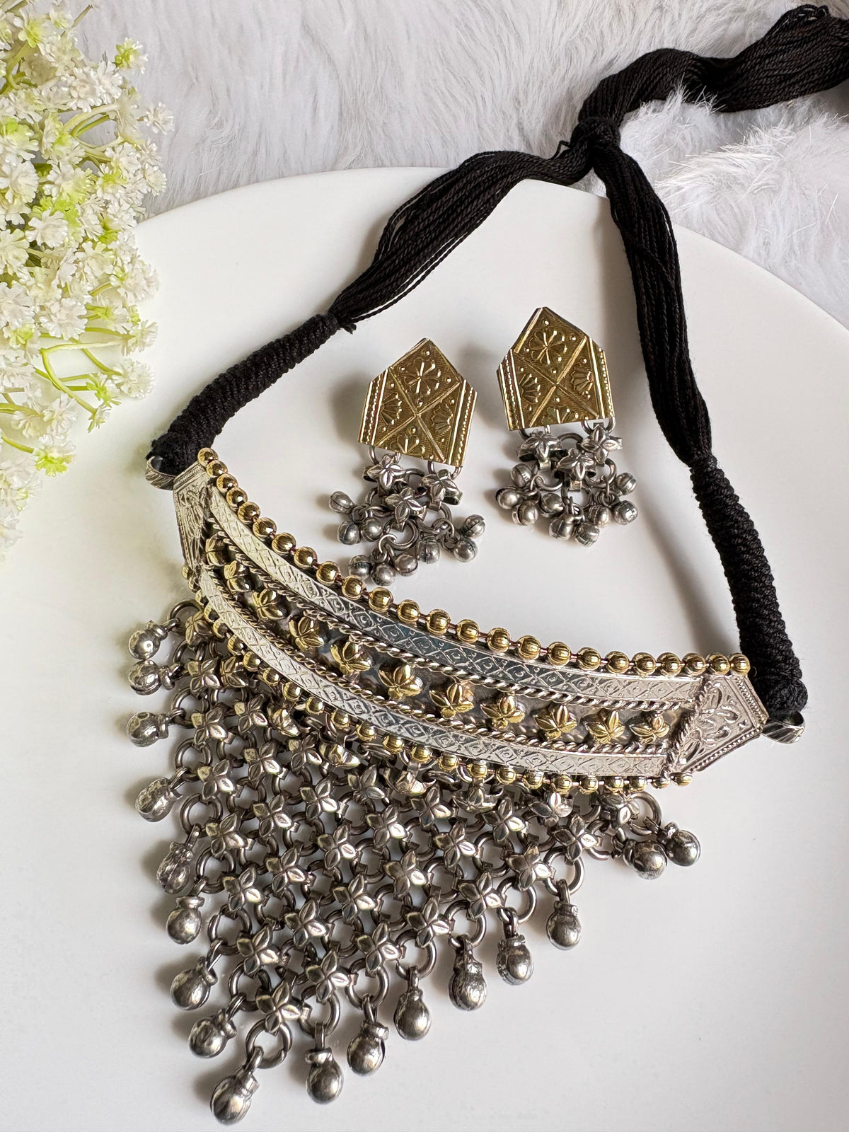 KUNDAN ROYALTY COLLECTION