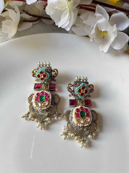 Noor Pachi Kundan Statement Earrings
