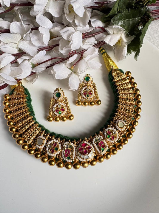 🌸 Royal Heritage Kundan Choker