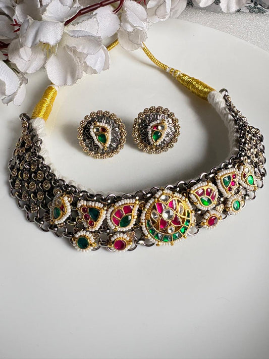 👑 Noor Heritage Kundan Choker Set