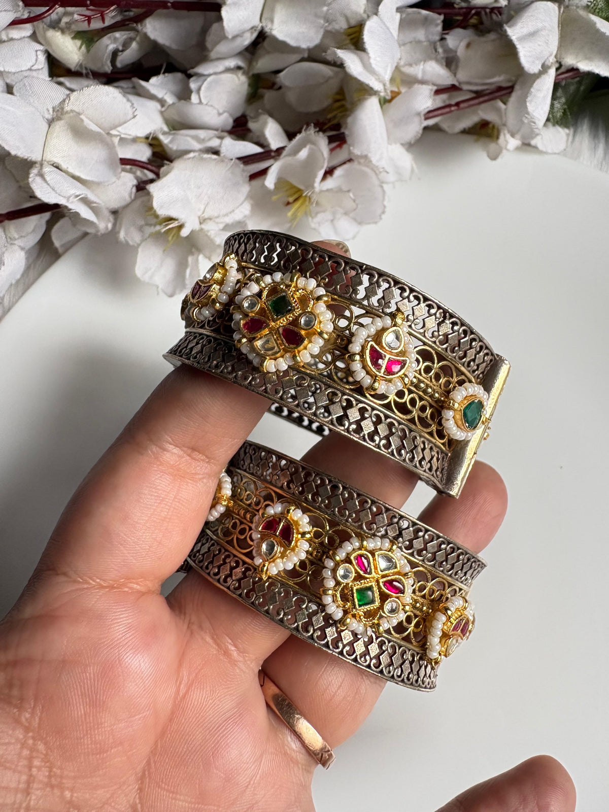 KUNDAN FUSION OXIDISED KADA