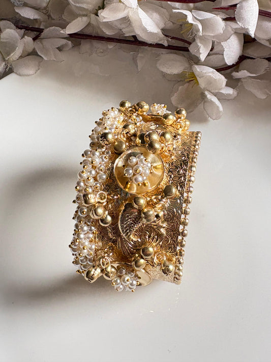 Vintage Pearl Kundan Handcuff Kada
