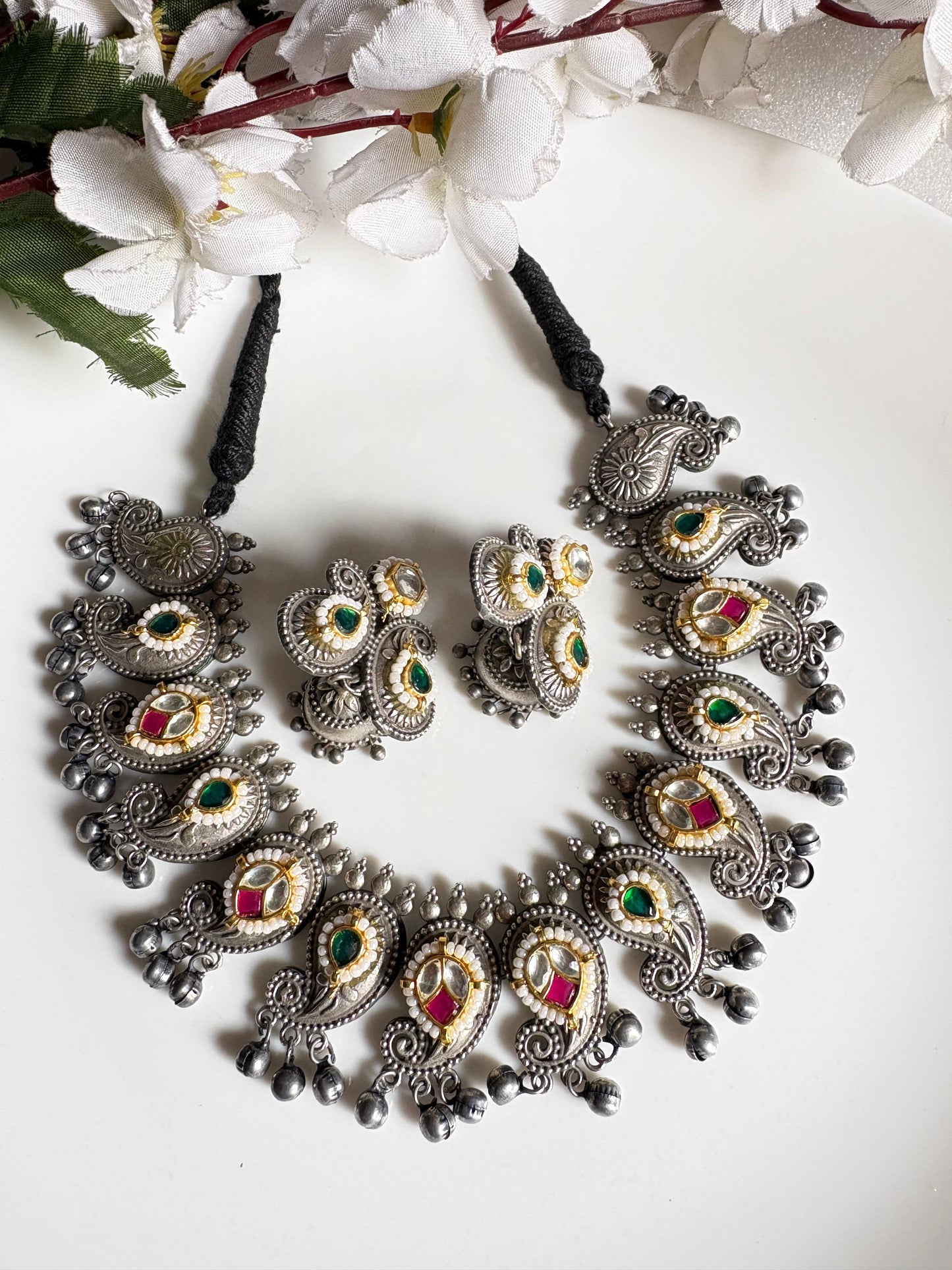 Rajsi Noor Kundan Necklace Set