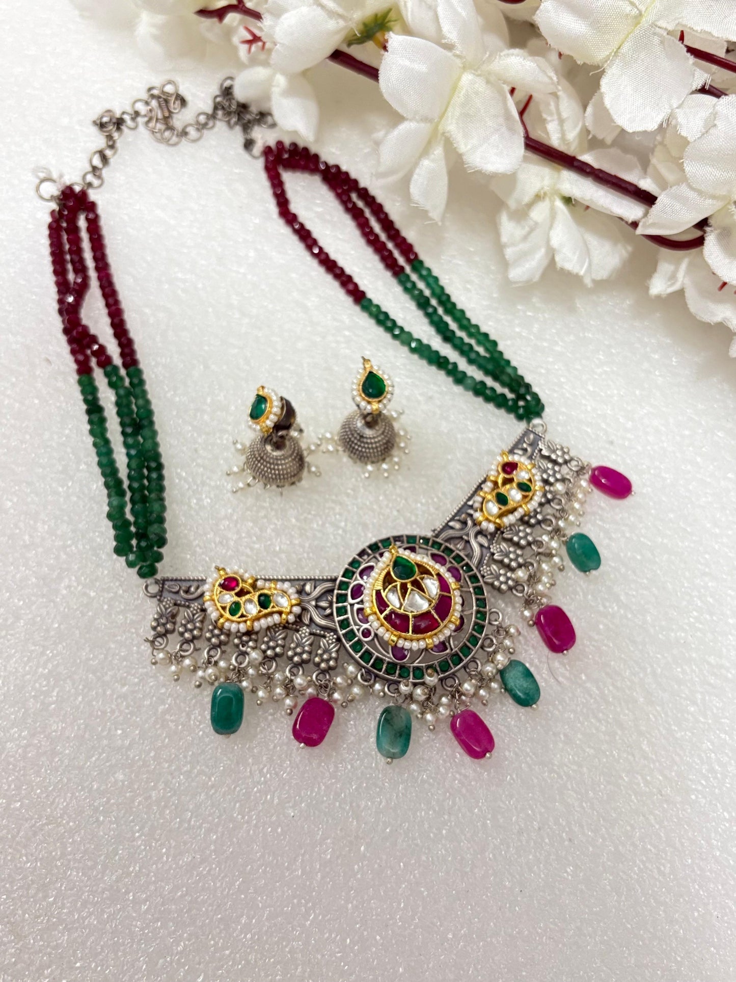 kundan Fusion with round earrings 💙💙