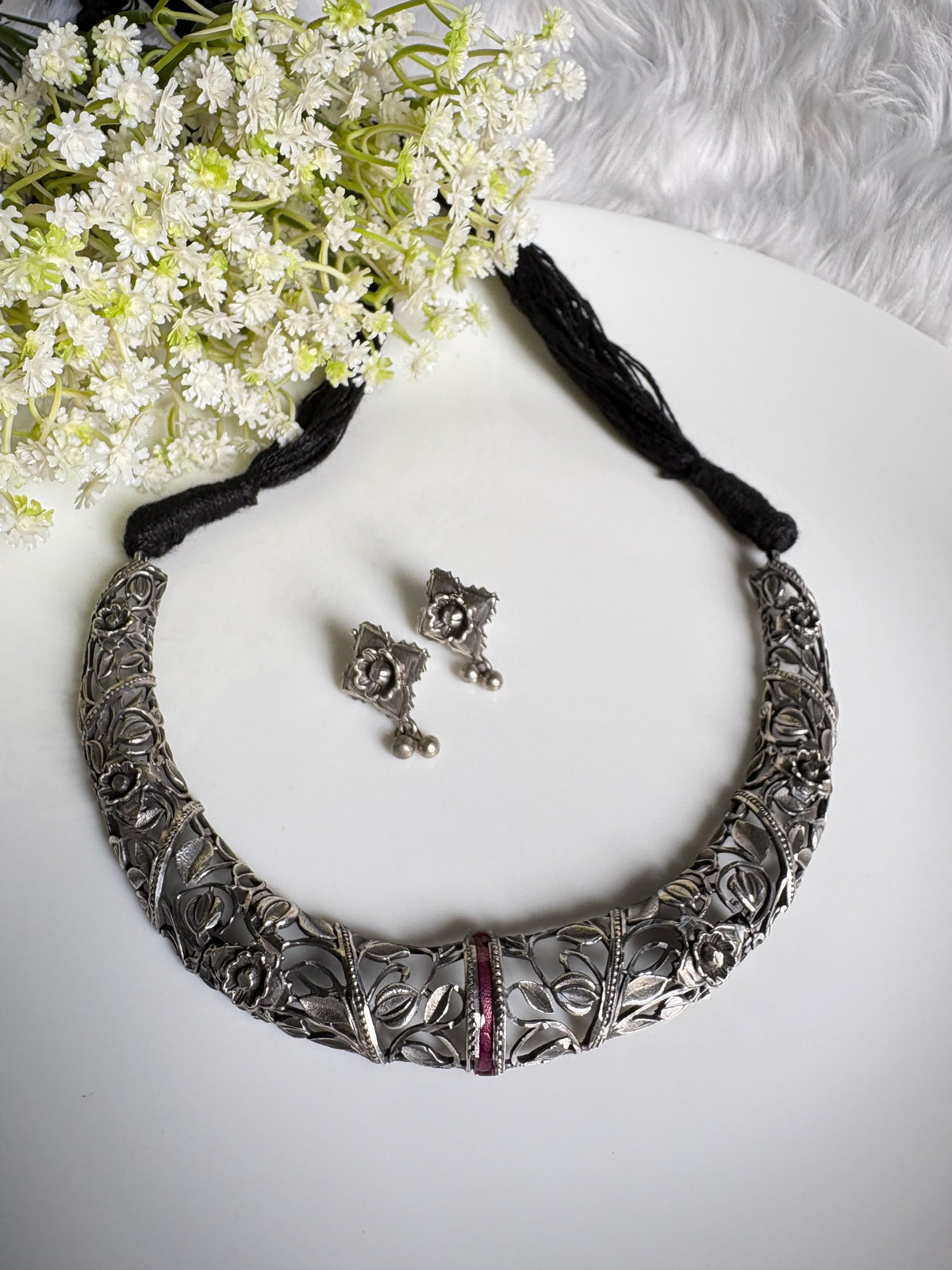TRADITIONAL HASLI NECKLACE SET