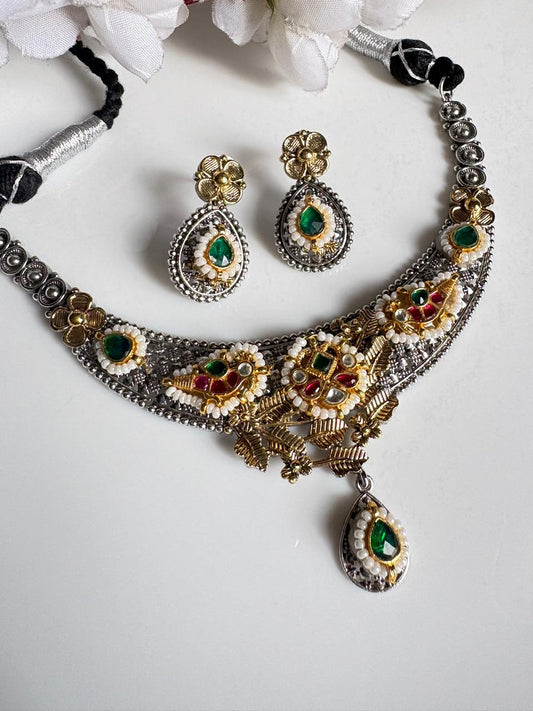 Maharani Floral Kundan Choker